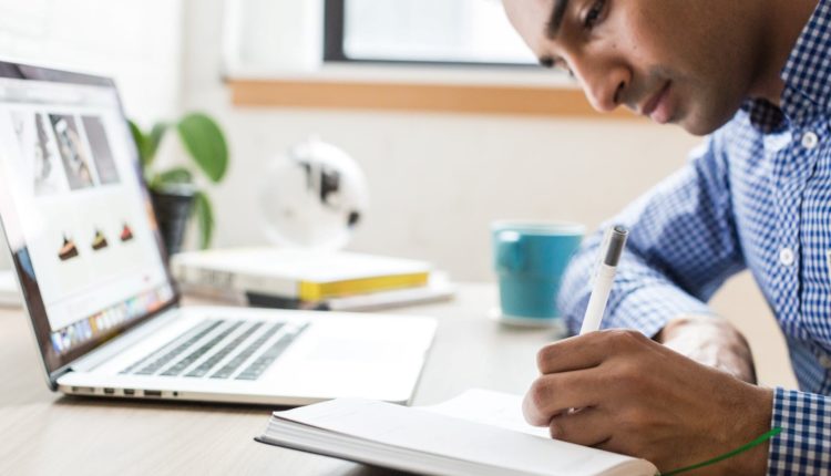 How To Craft Outstanding Job Posts