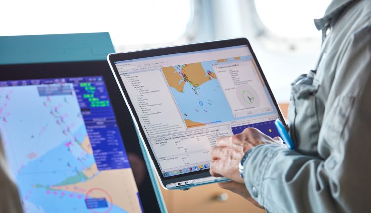 Tips for Selecting the Right ADMIRALTY Vector Chart Service