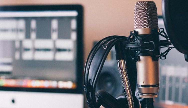 Microphone