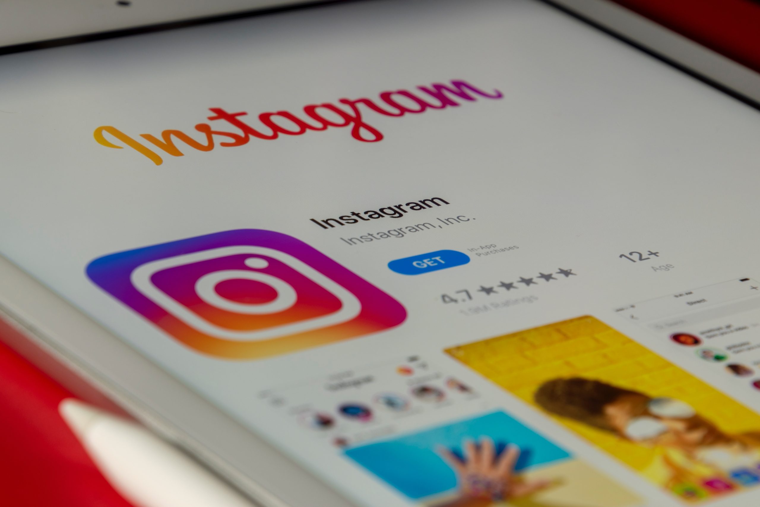 How to Get Gold Notes on Instagram (With 6 Steps) 